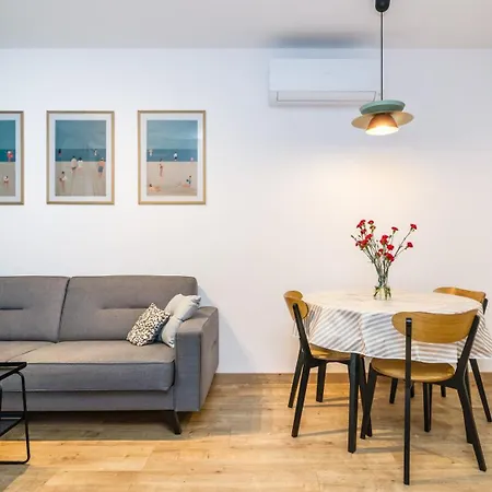 Park Ii Z Rowerami - Rowery W Pakiecie, Bezplatne Solarium 斯蒂格纳